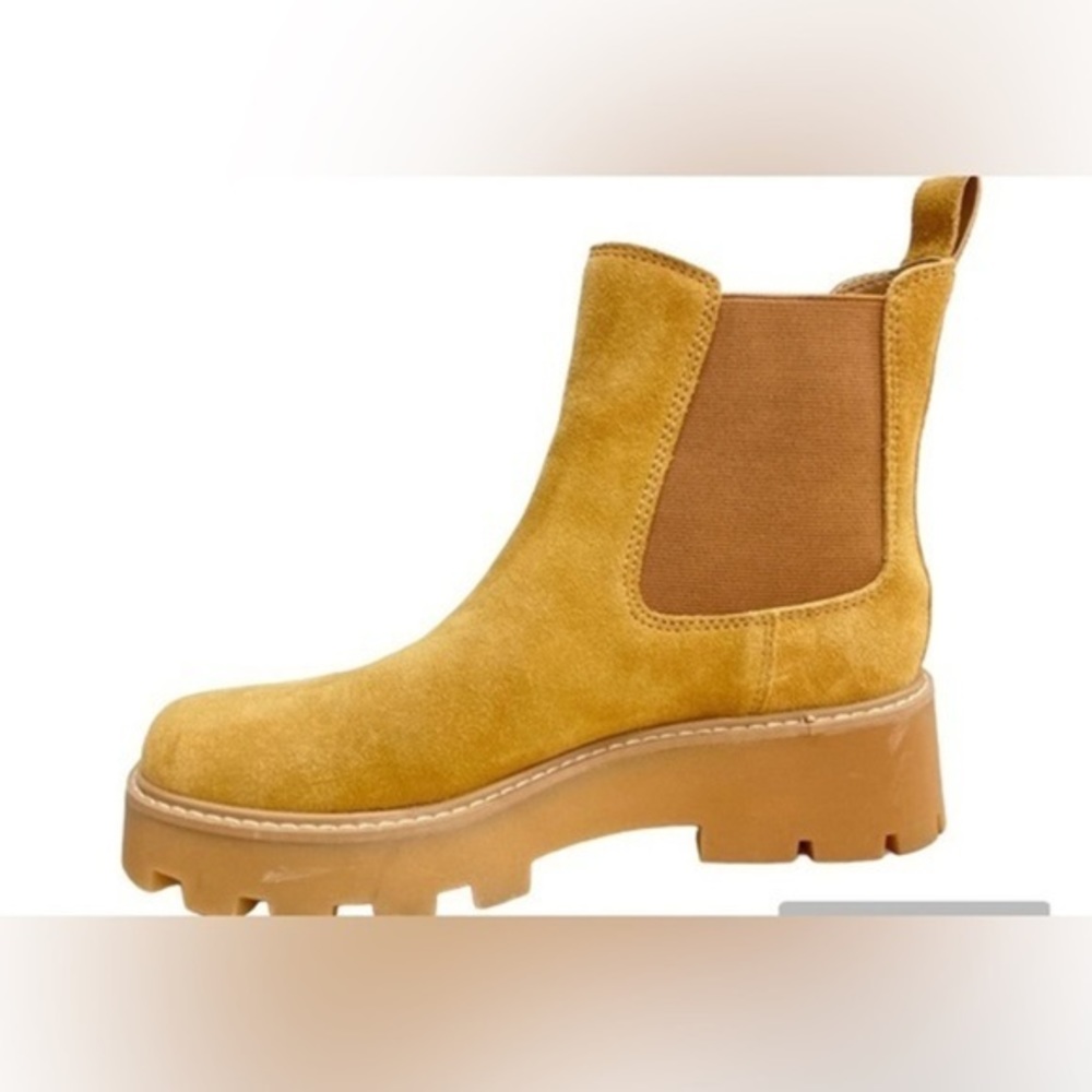 Dolce vita Junnie caramel lug suede boots 7